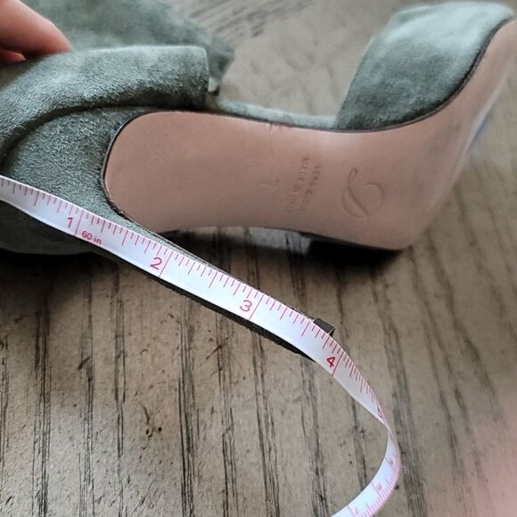 Olive green suede size 7 heels Vero cuoio New - Picture 4 of 7